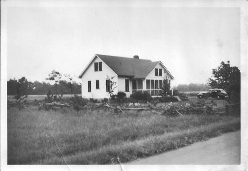 Glenn Black house at Angel Mounds in 1939